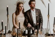 descubre-quienes-son-los-invitados-mas-originales-que-han-llegado-a-las-bodas-tematicas-de-hueso