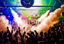 descubre-todo-sobre-las-fiestas-de-humo-que-son-y-como-se-realizan